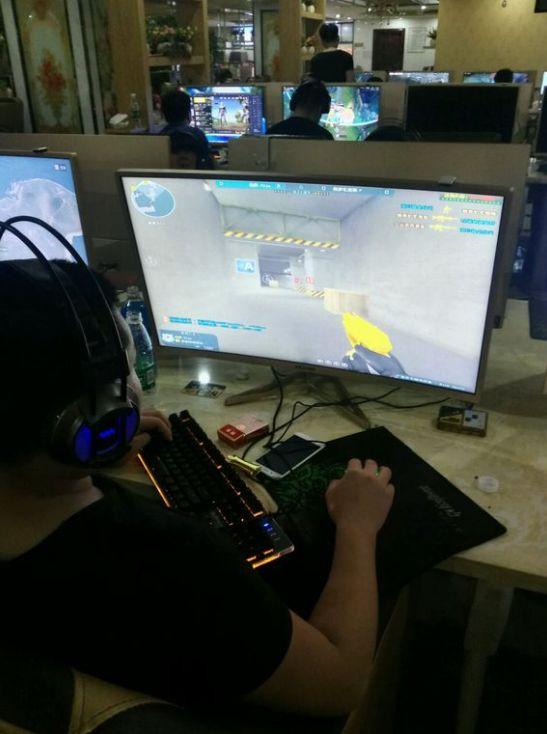 Los Ratones 将面对 Karmine Corp Blue ， Unicorns of Love 将在 EMEA Masters 2025 夏季半决赛中迎战 Los Heretics